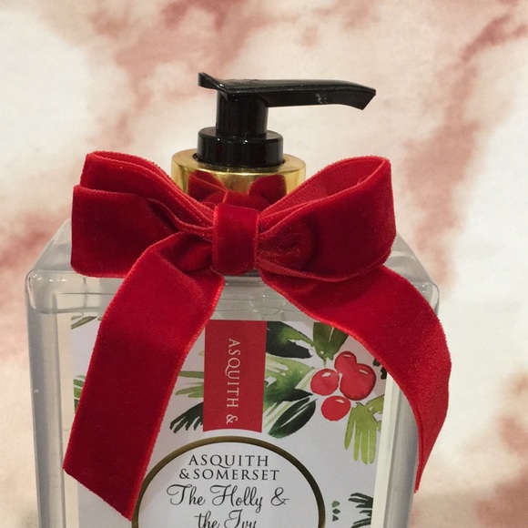 Asquith Somerset The Holly The Ivy Scented Orange Cranberry Hand Soap NWT 19.40o - Picture 3 of 16
